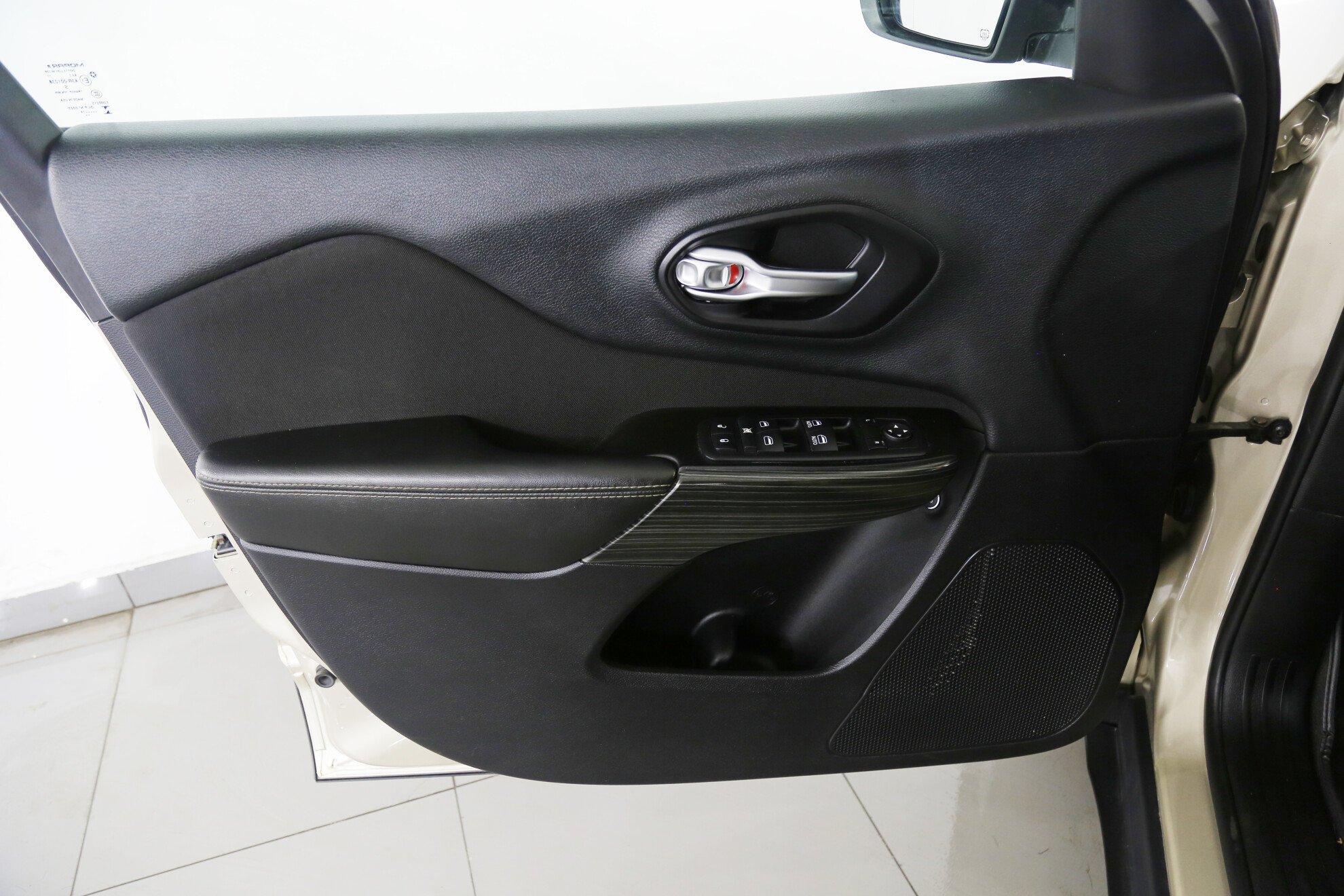 фото автомобиля 20