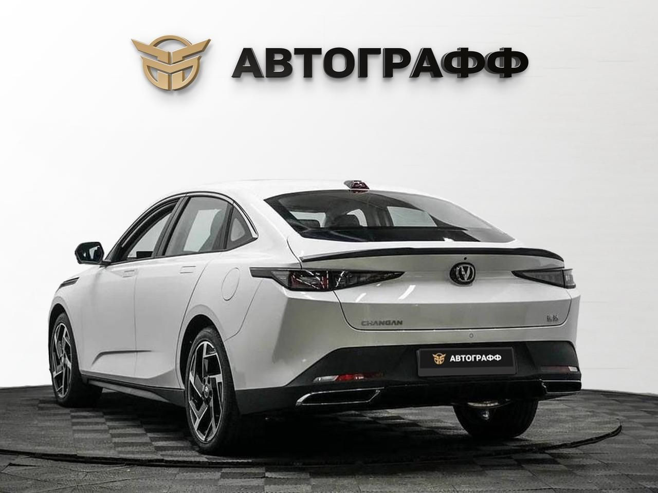 фото автомобиля 3