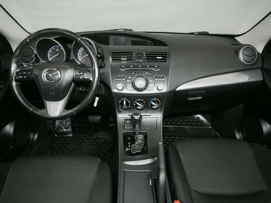 «Авто на Неве»