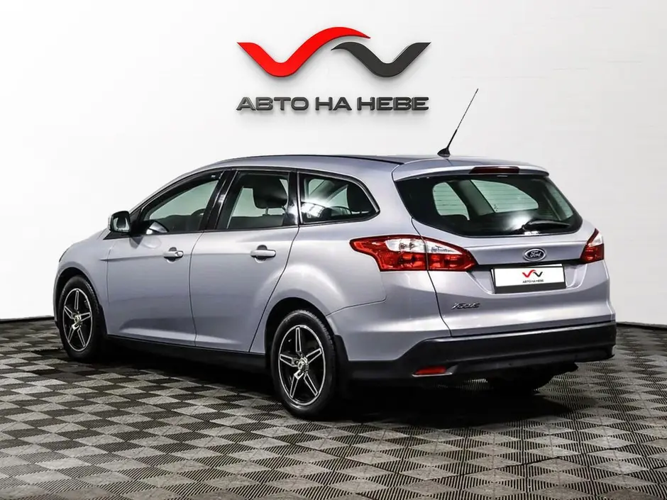 «Авто на Неве»