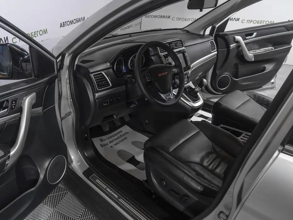 «Авто на Неве»