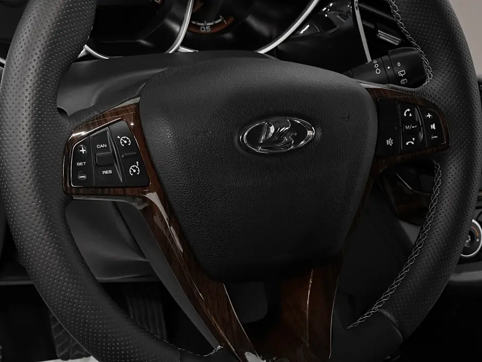 «Авто на Неве»