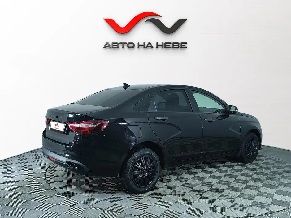 «Авто на Неве»