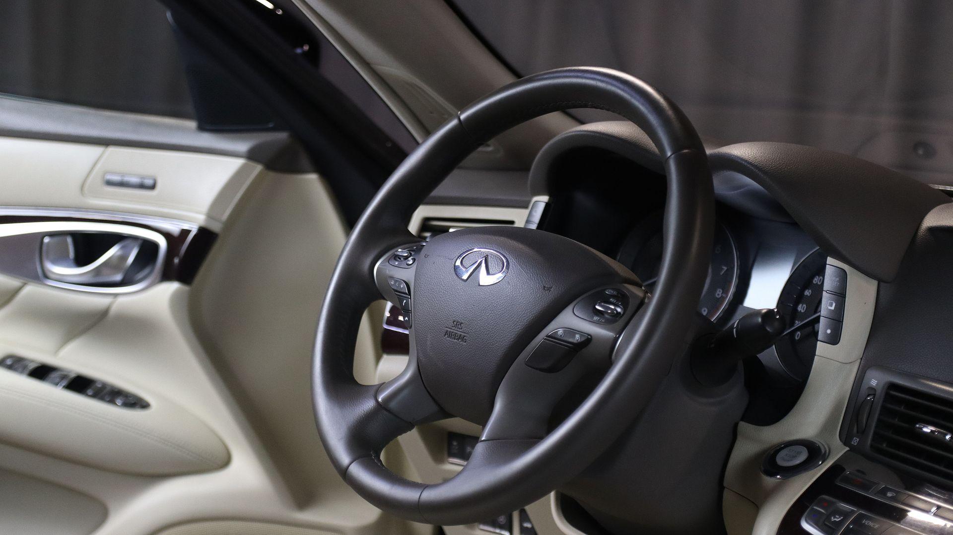 фото автомобиля 7