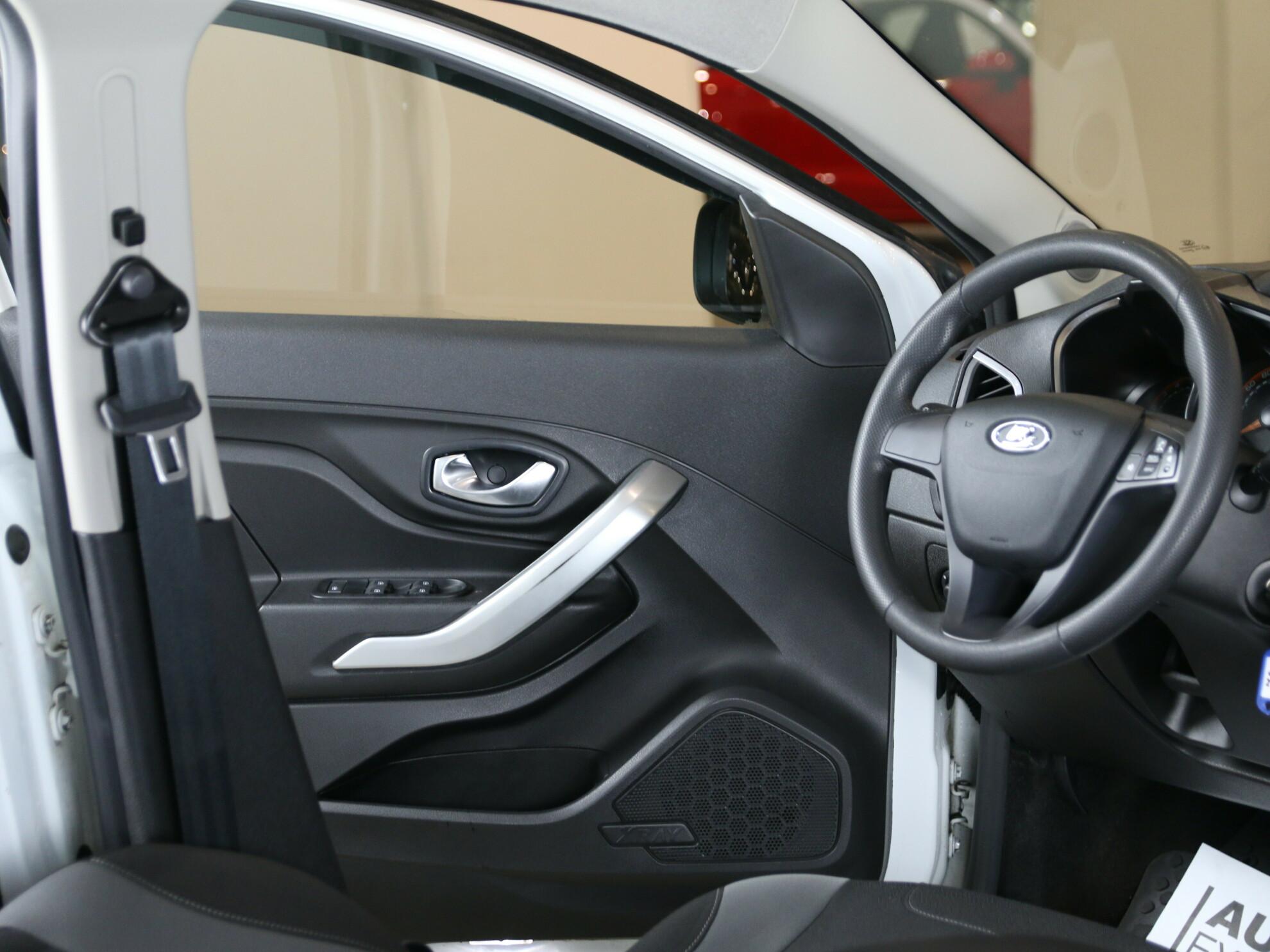 фото автомобиля 7