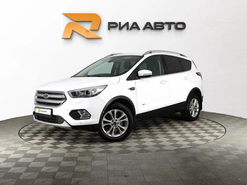 Ford Kuga, 2016 г.