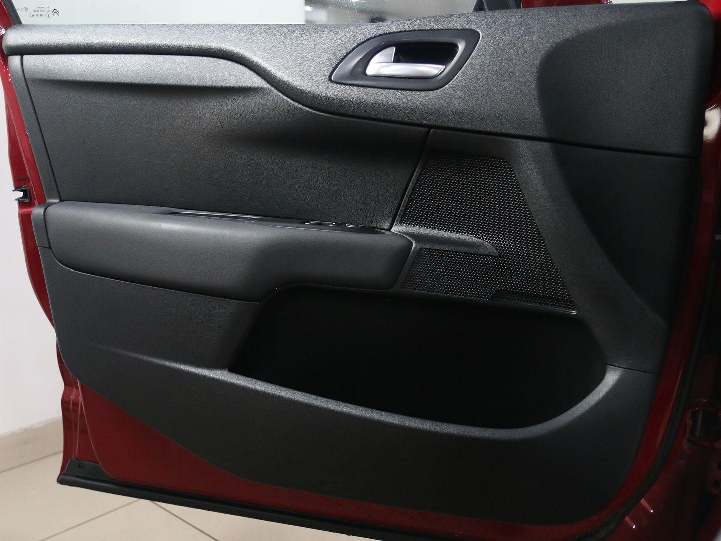 фото автомобиля 8