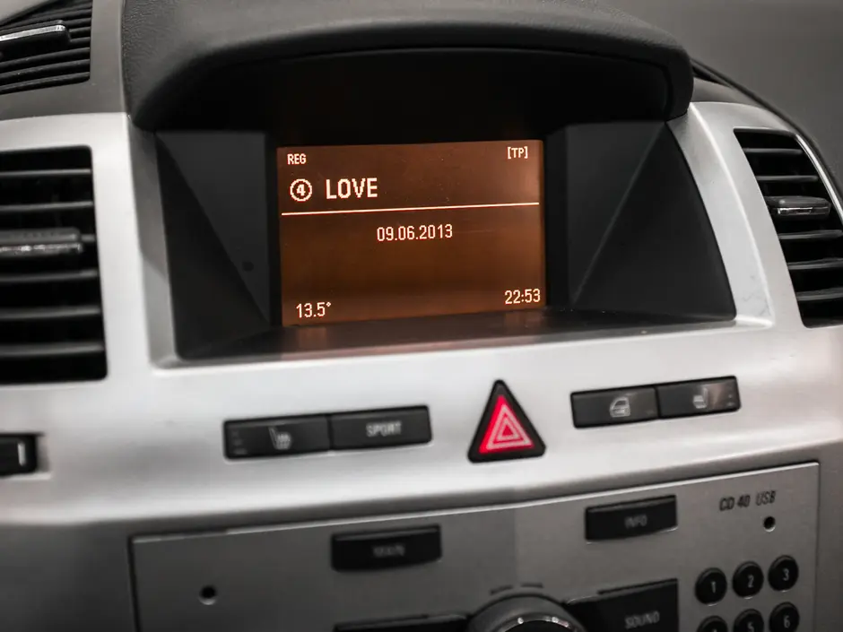 «Авто на Неве»