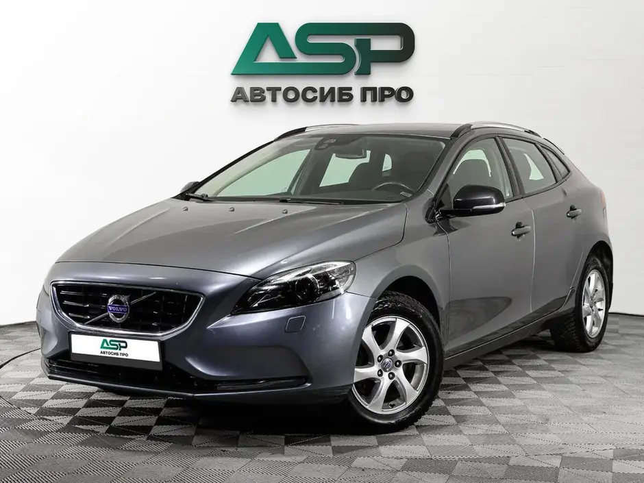 Volvo V40, 2014 г.