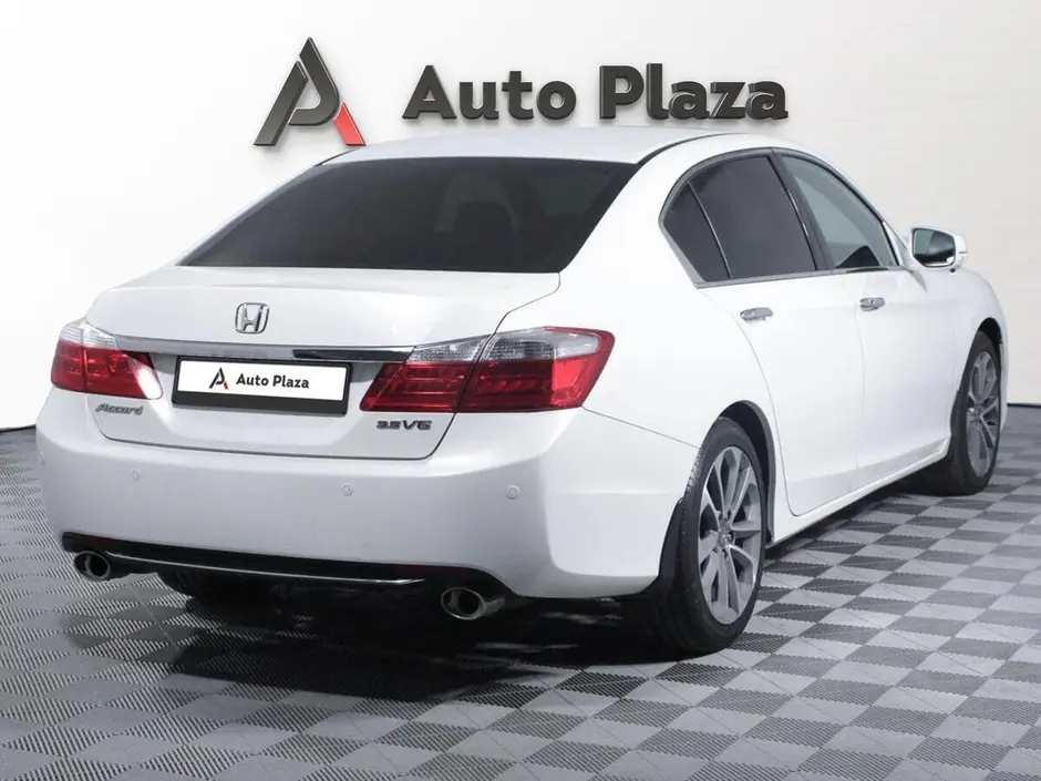 AutoPlaza