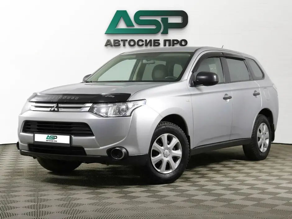 Mitsubishi Outlander, 2014 г.
