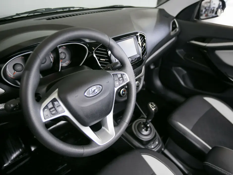 «Авто на Неве»