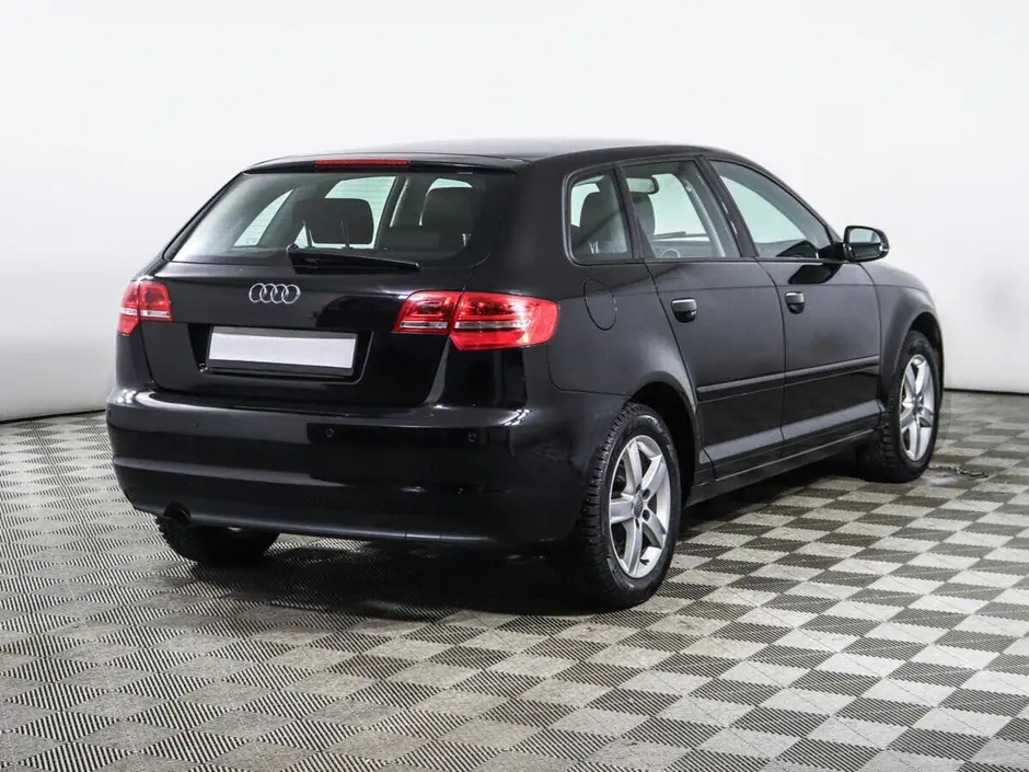 «Авто на Неве»