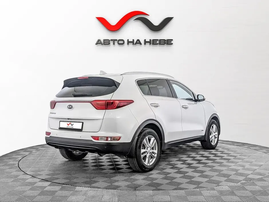«Авто на Неве»