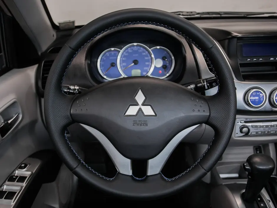 «Авто на Неве»