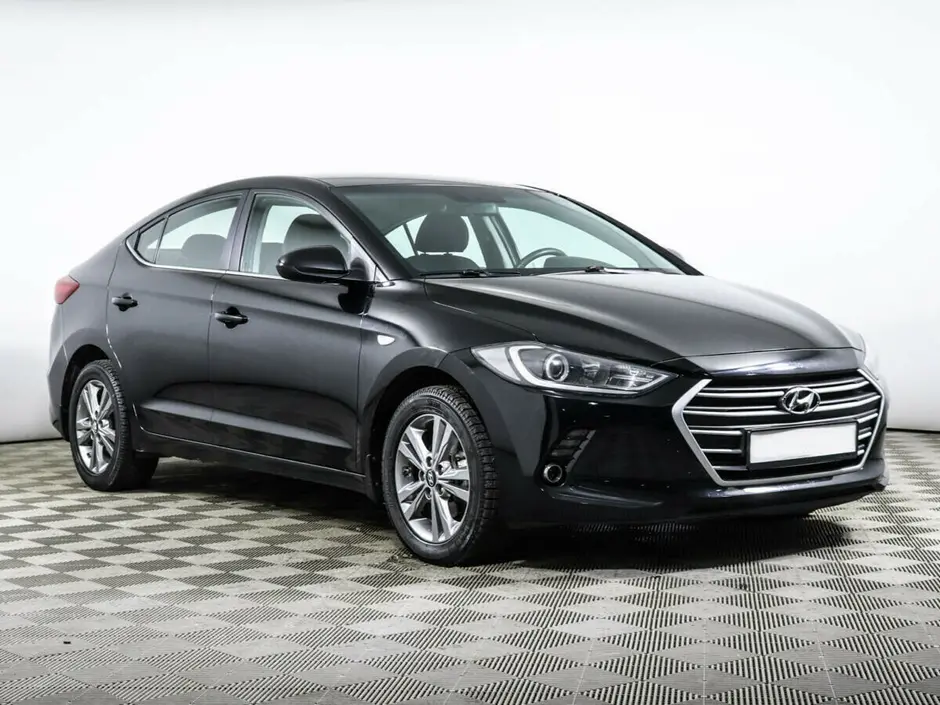 «Авто на Неве»