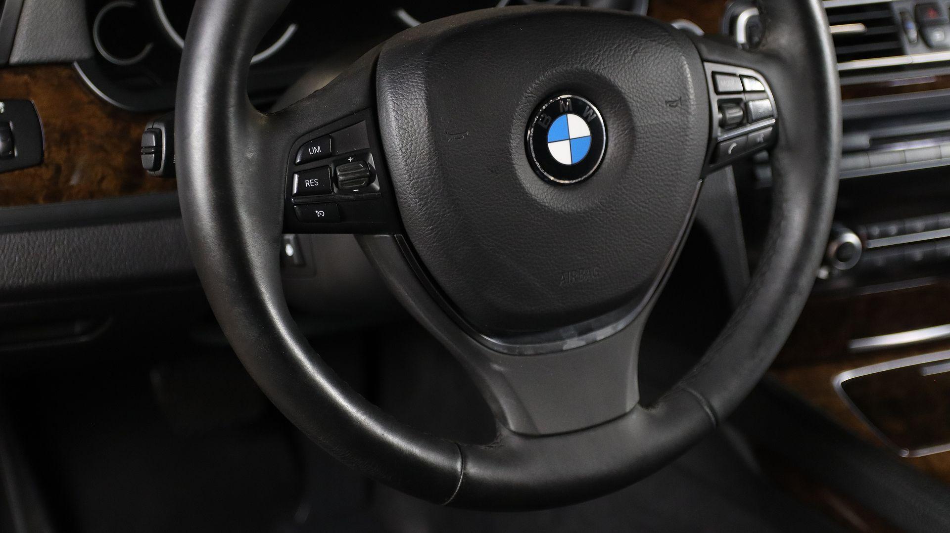 фото автомобиля 7