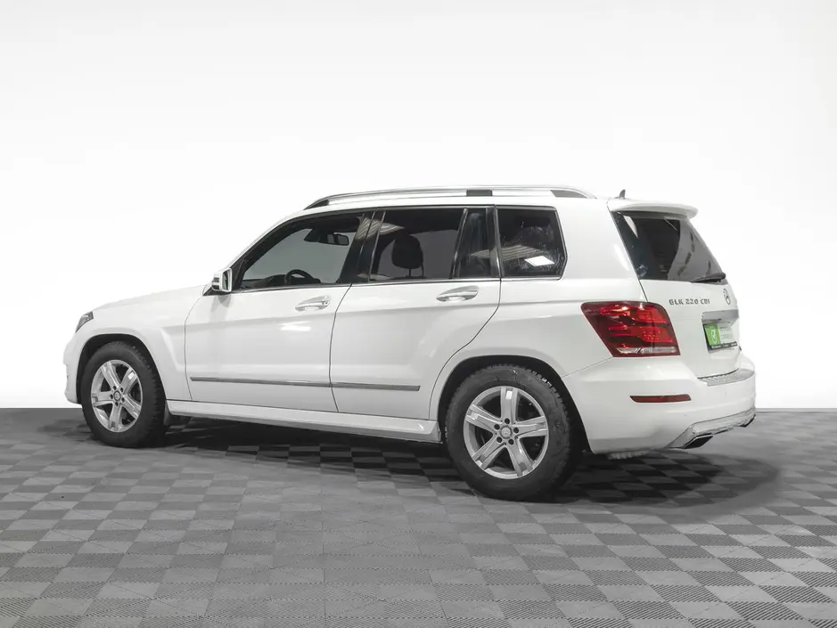 «Авто на Неве»