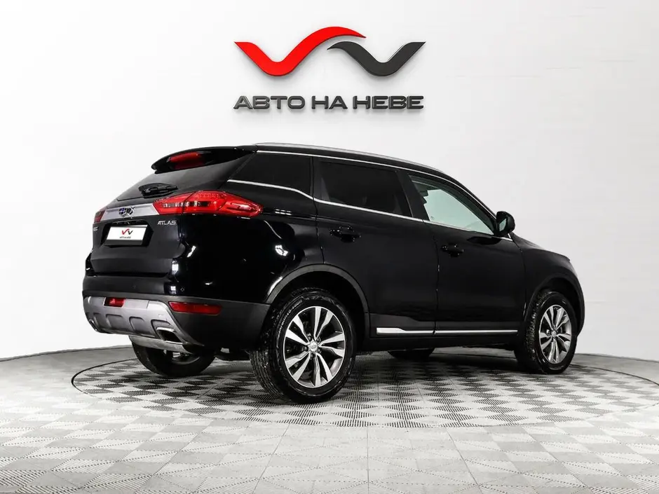 «Авто на Неве»