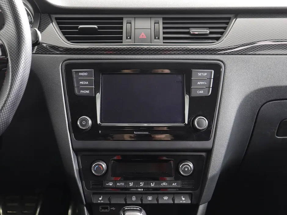 «Авто на Неве»