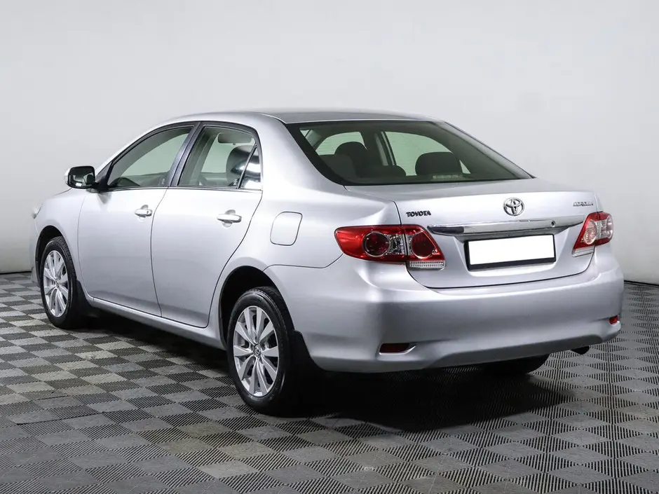 «Авто на Неве»