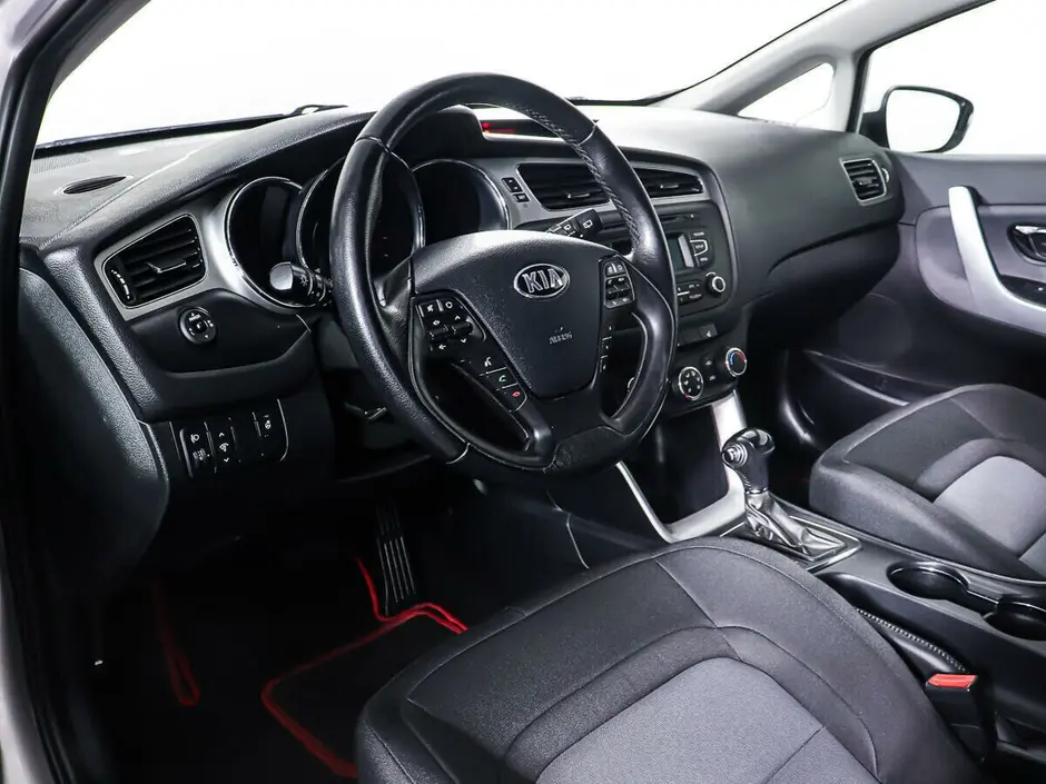 «Авто на Неве»