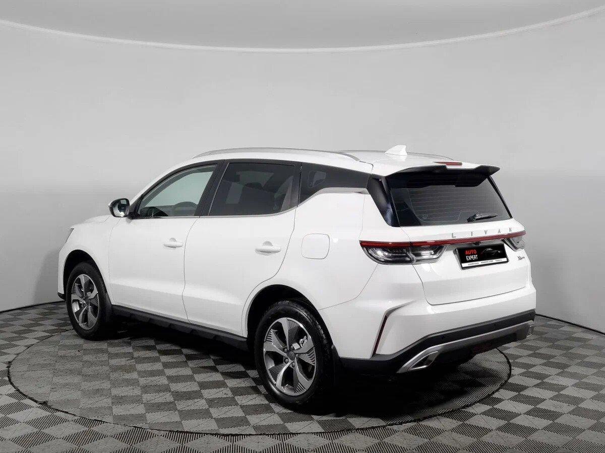 фото автомобиля 3
