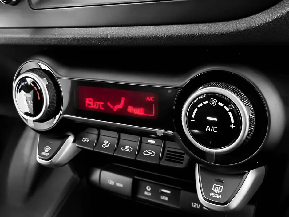 «Авто на Неве»