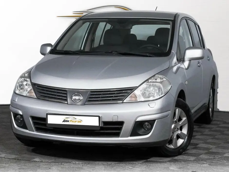Nissan Tiida, 2010 г.