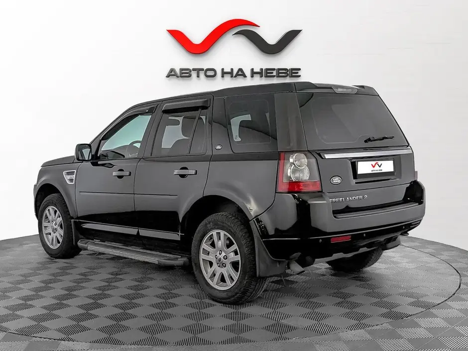«Авто на Неве»