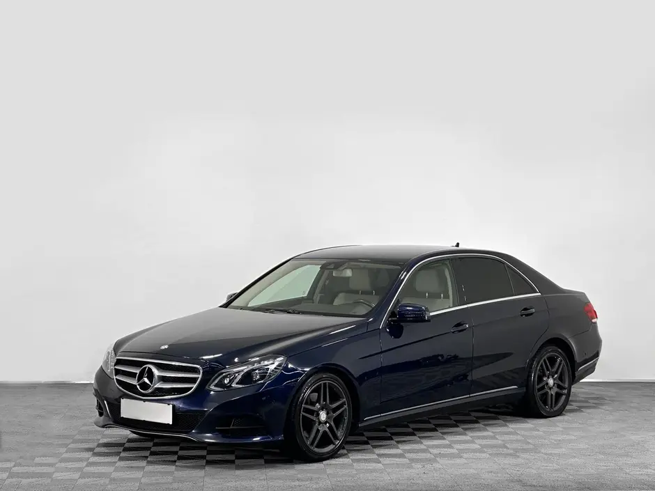 «Авто на Неве»