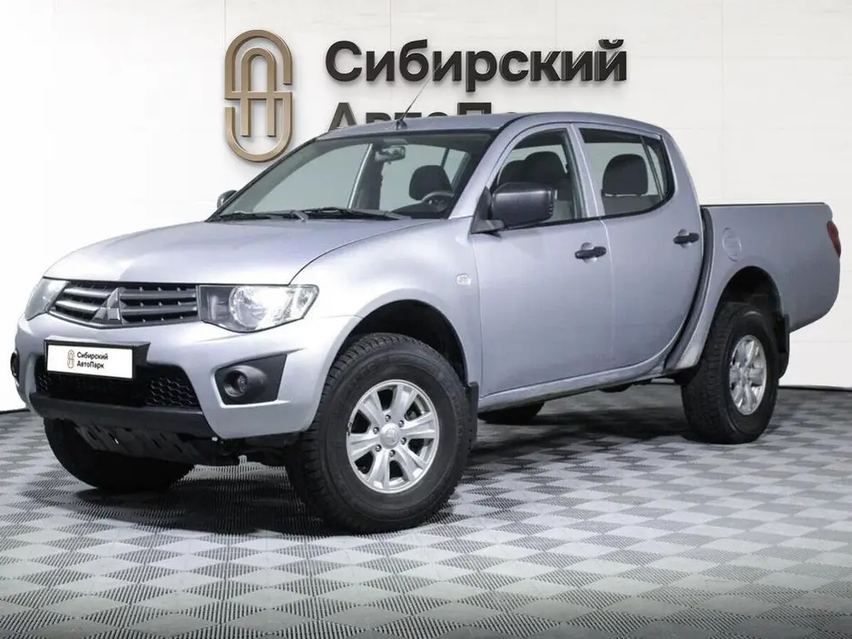 Mitsubishi L200, 2012 г.