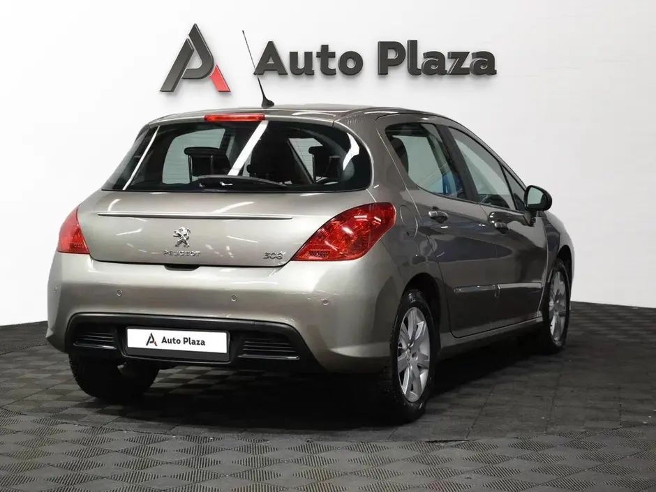 AutoPlaza