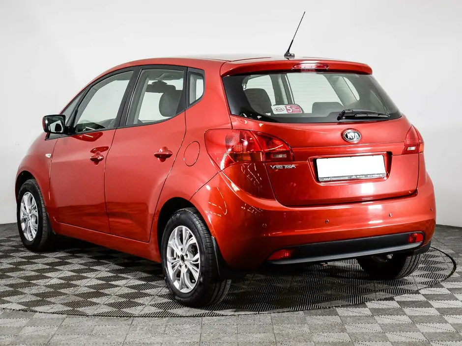 «Авто на Неве»