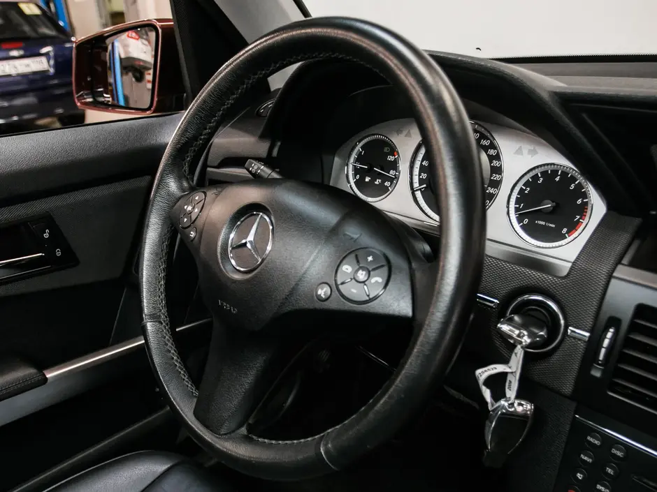 «Авто на Неве»