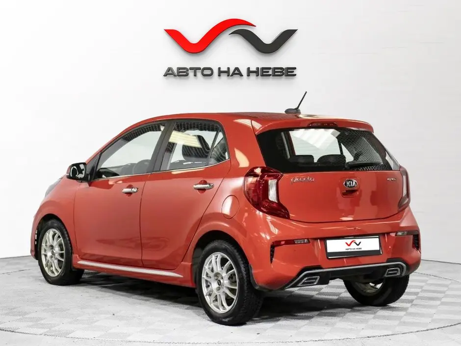 «Авто на Неве»