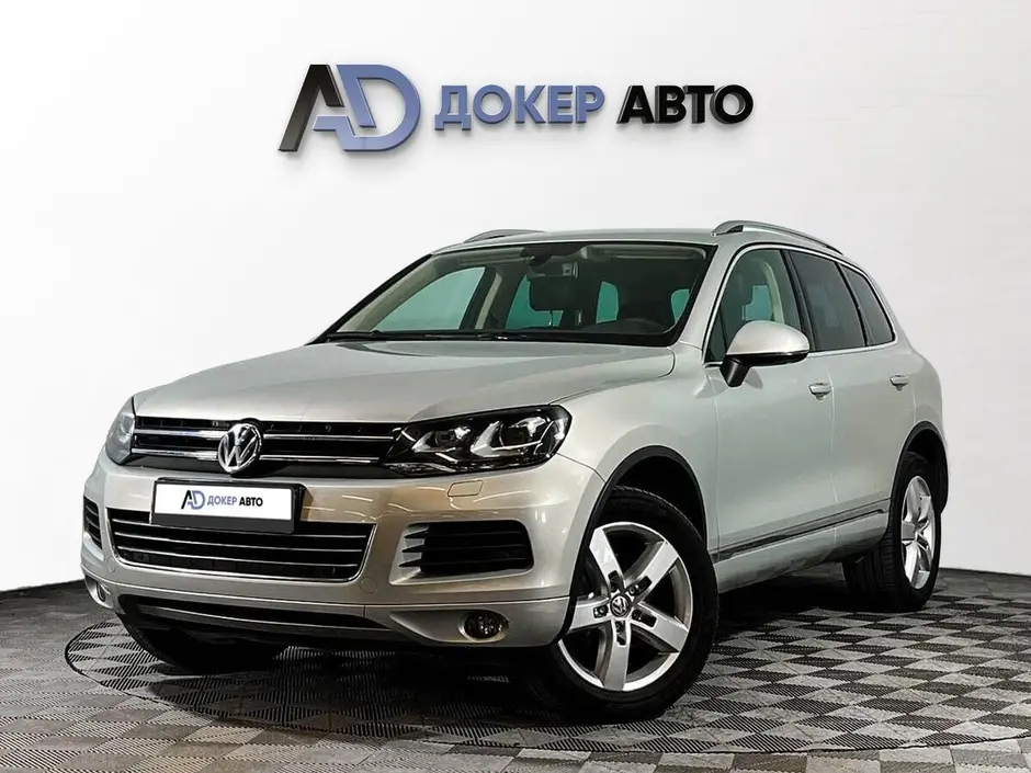 Volkswagen Touareg, 2011 г.