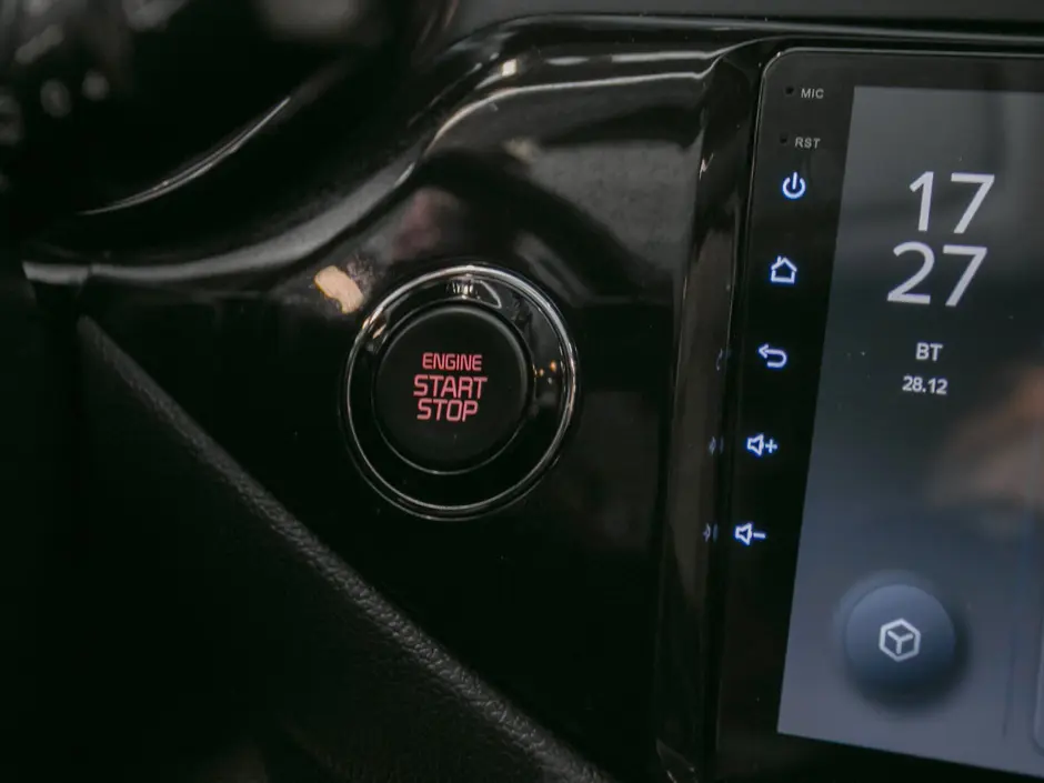 «Авто на Неве»