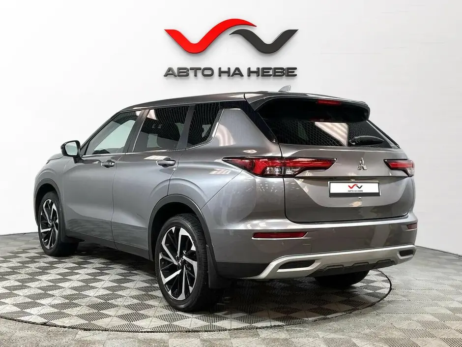 «Авто на Неве»