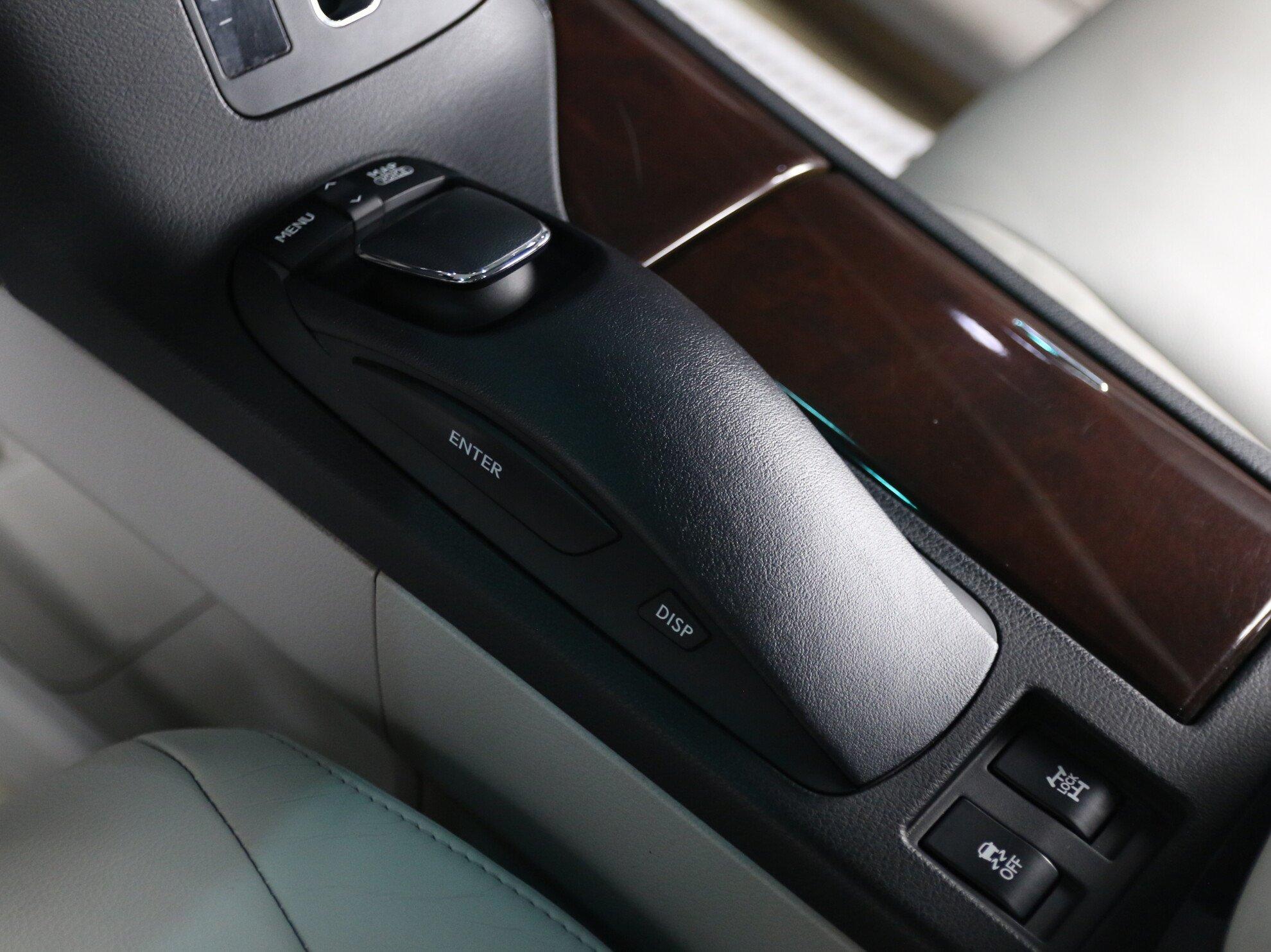 фото автомобиля 12