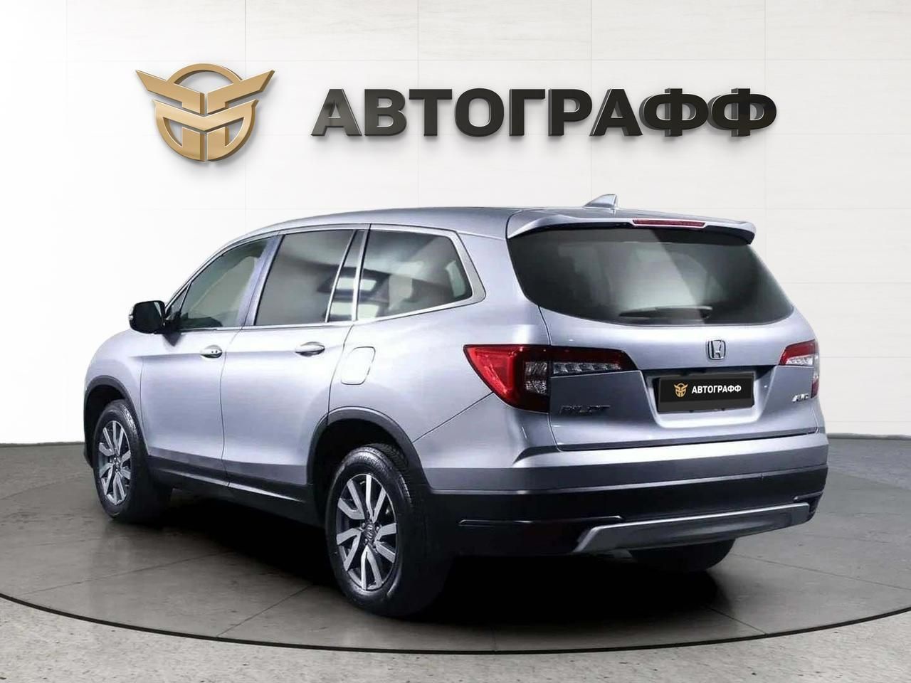 фото автомобиля 3
