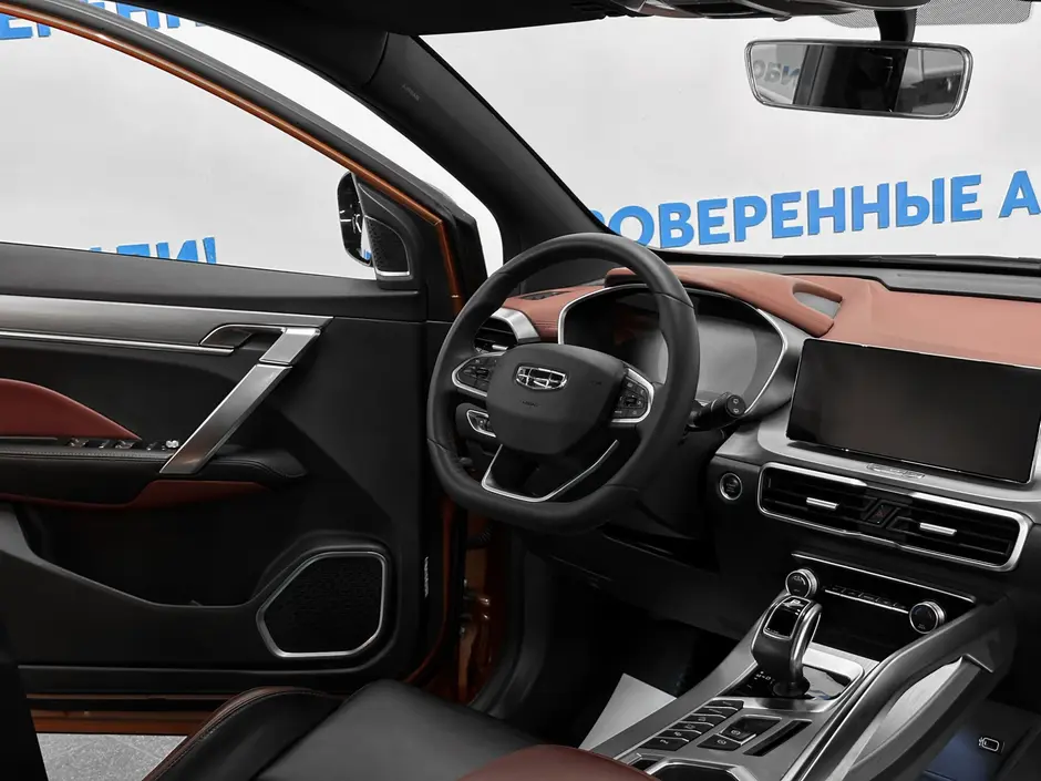 «Авто на Неве»