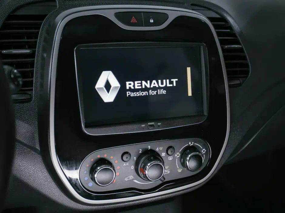 «Авто на Неве»