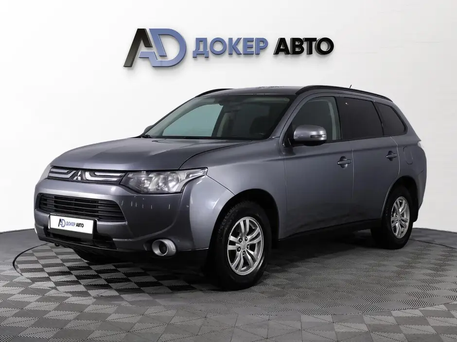 Mitsubishi Outlander, 2012 г.