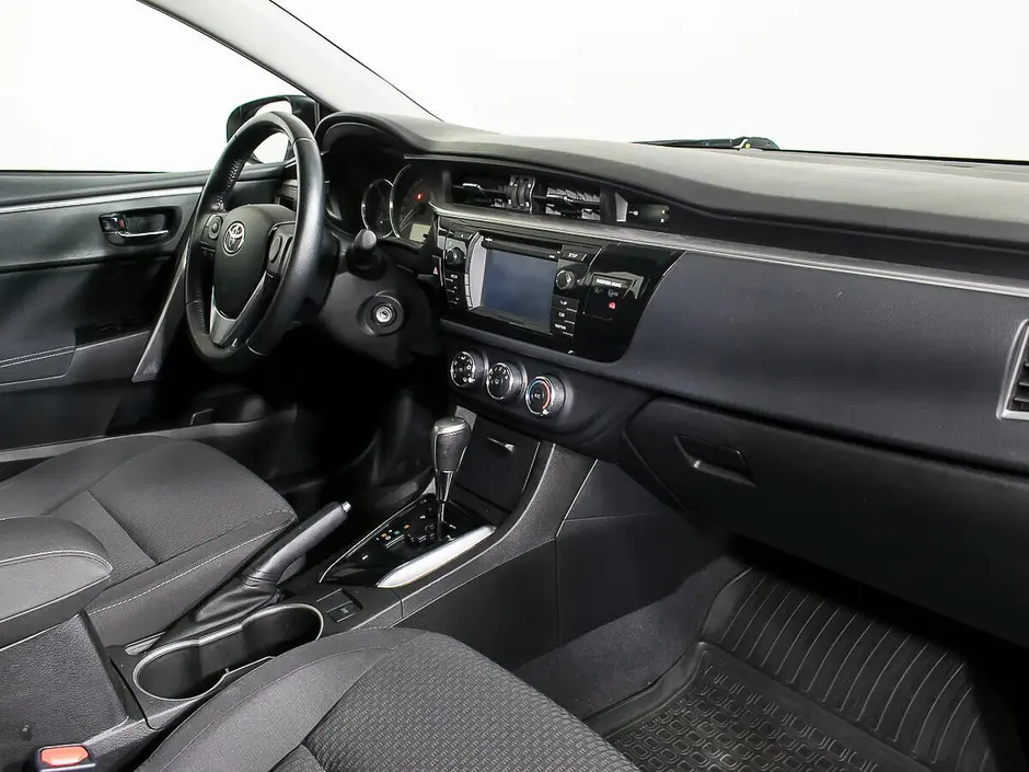 «Авто на Неве»