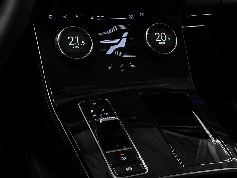 «Авто на Неве»