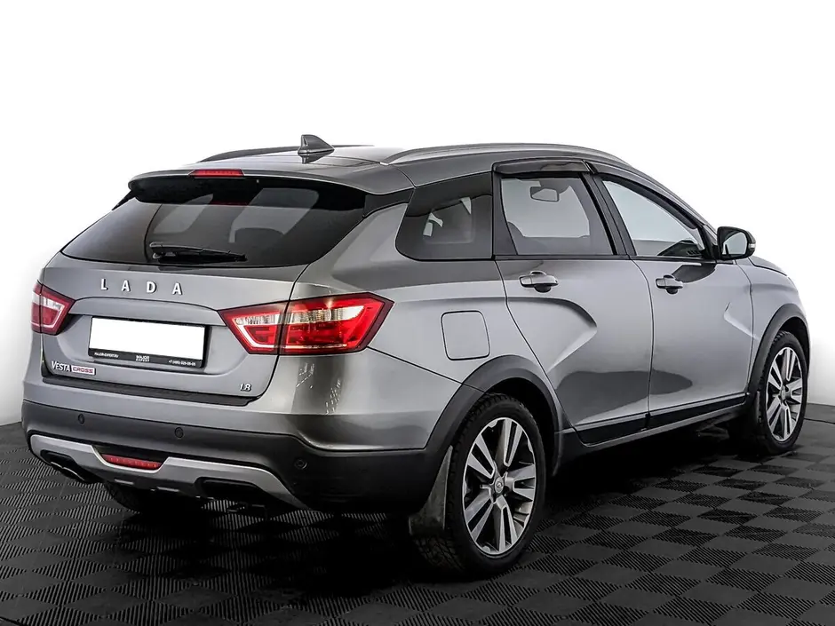 «Авто на Неве»