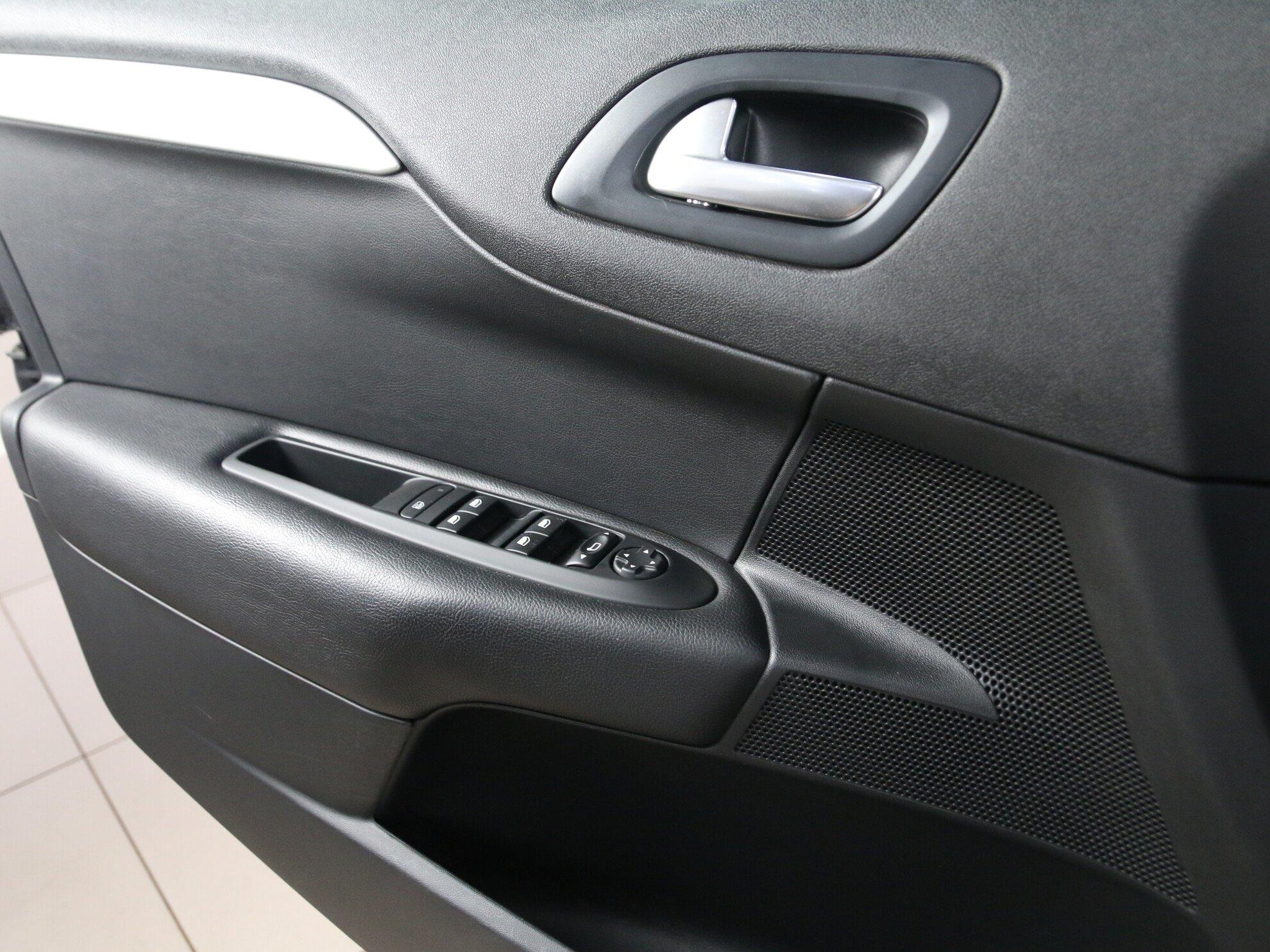 фото автомобиля 6