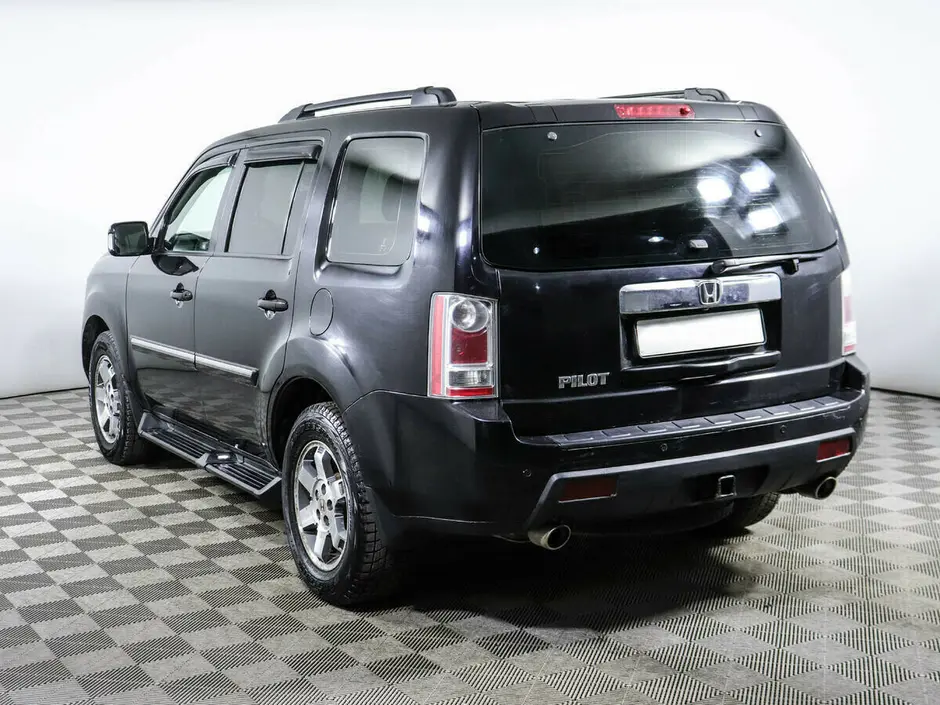 «Авто на Неве»