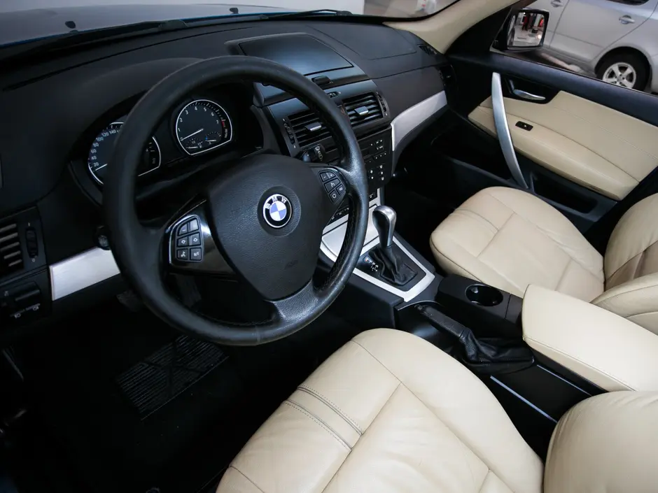 «Авто на Неве»